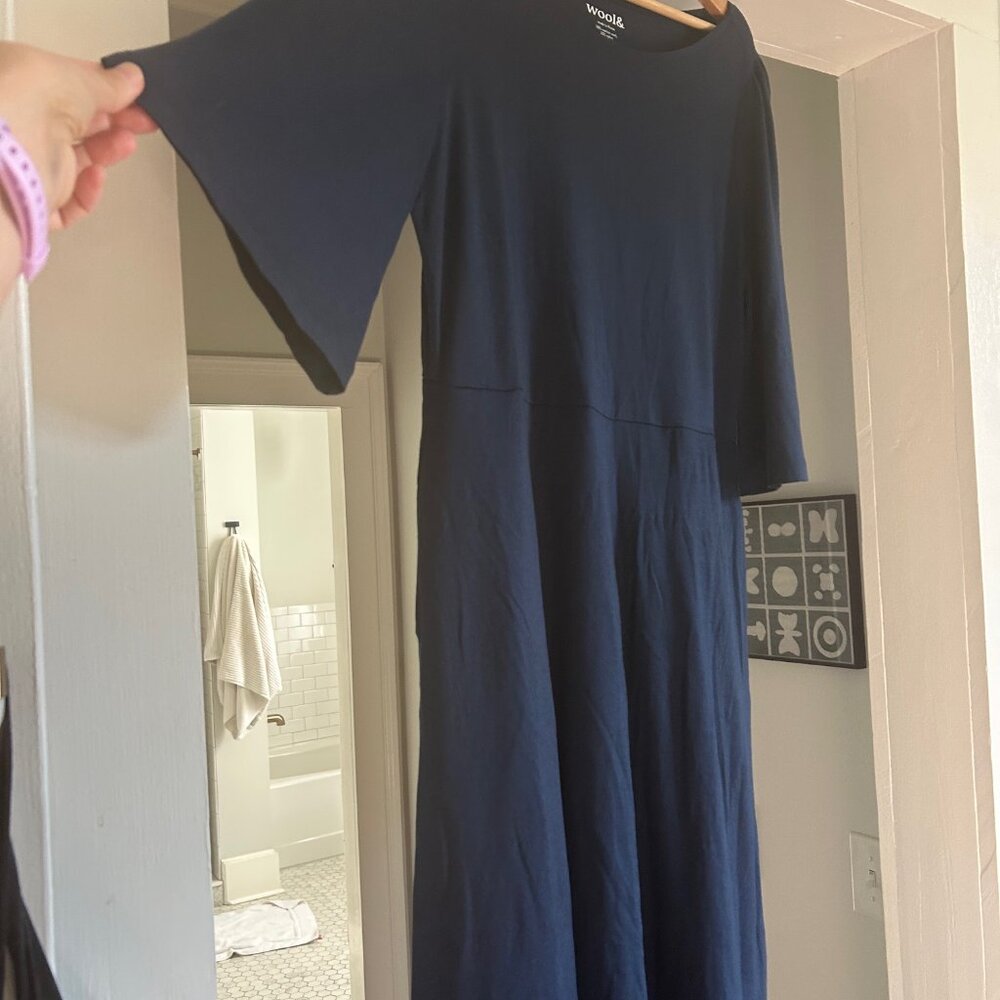 Wool& Renata Bell Sleeve Dress Size Large Marine Blue - Picture 2 of 6